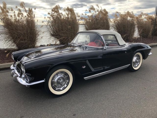 1962 chevrolet corvette conv. 327ci 4/speed black 59,000 miles