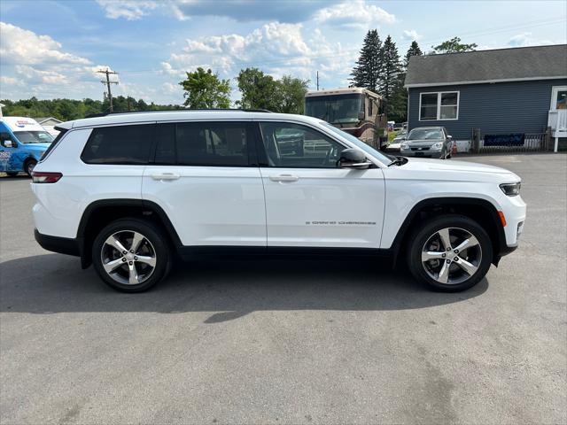 2022 jeep grand cherokee l limited