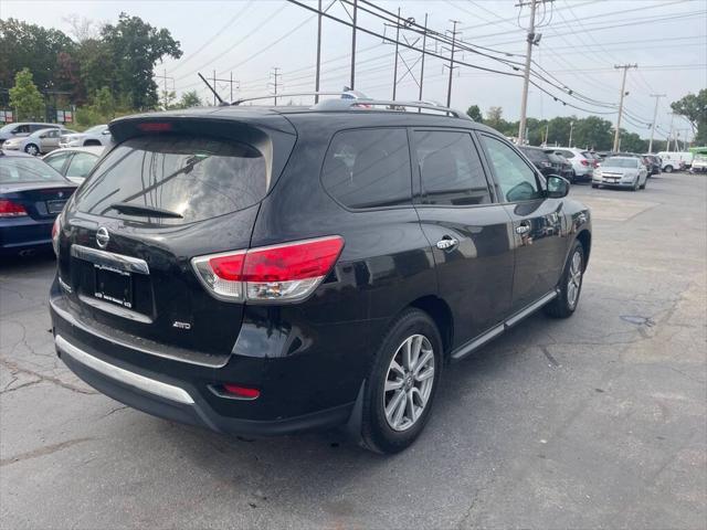 2016 nissan pathfinder s