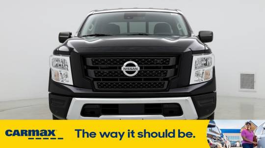 2022 Nissan Titan