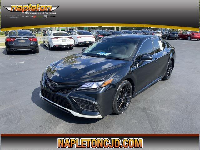 2022 toyota camry xse