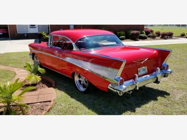 1957 chevrolet 2-door bel air hard top 300hp v8 lt1 4l60e trans 4 speed