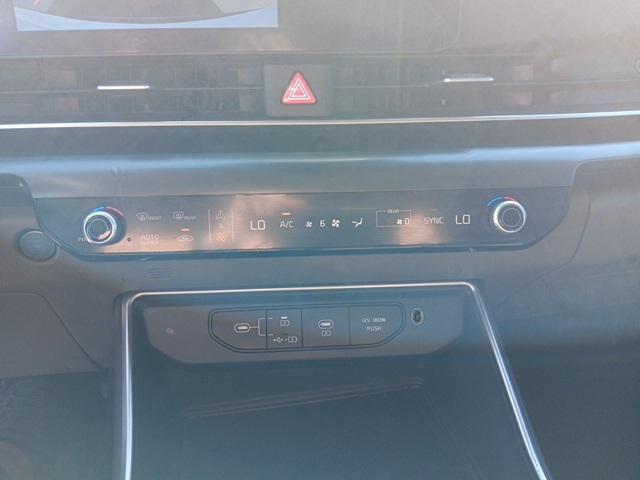 2025 kia carnival lxs