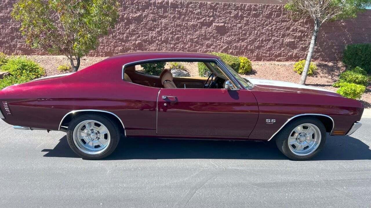 1970 chevrolet chevelle v8 7 4l automatic 4 speed coupe