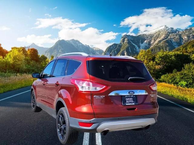 2015 ford escape titanium