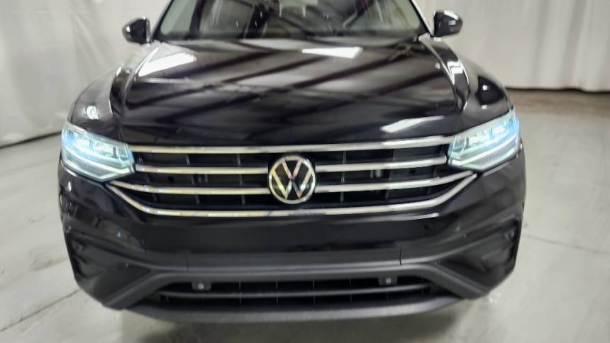 2022 volkswagen tiguan se