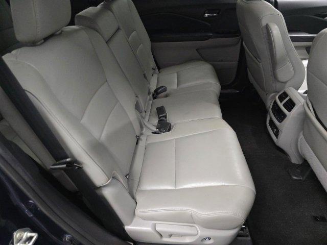 2019 honda pilot touring 8-passenger