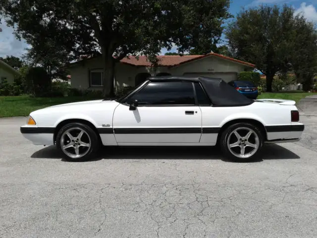 1989 ford mustang lx convertible 5.0l foxbody - daily driver - great condition!