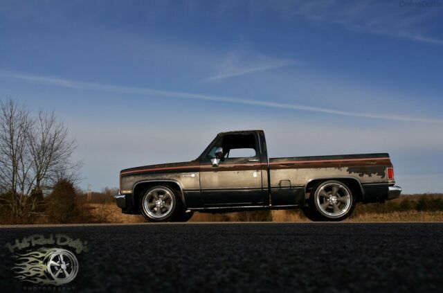 slammed squarebody silverado chevy gmc c10 hot rat street rod patina pickup ac