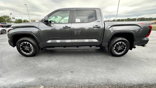 2024 Toyota Tundra sr