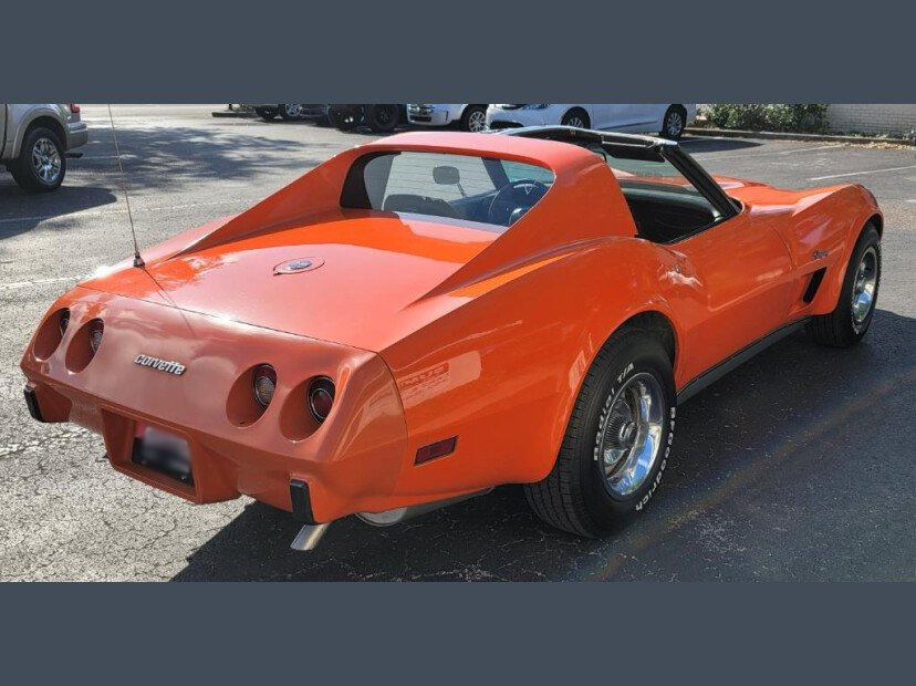 1976 chevrolet corvette stingray