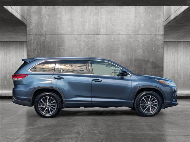 2017 toyota highlander xle