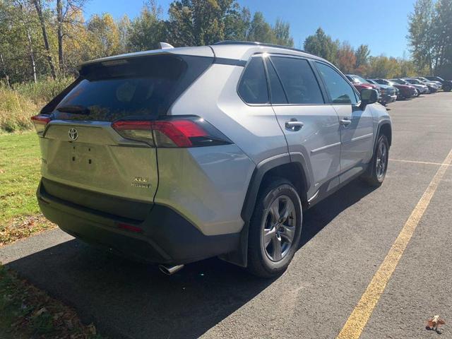 2024 toyota rav4 hybrid xle