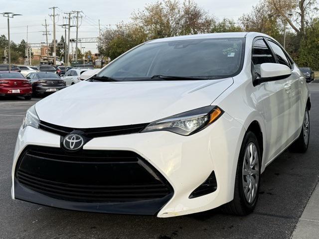 2018 toyota corolla le