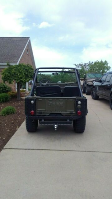 1974 jeep cj5 with plow and 304 v8