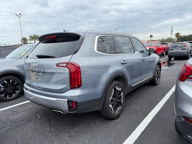 2023 kia telluride s