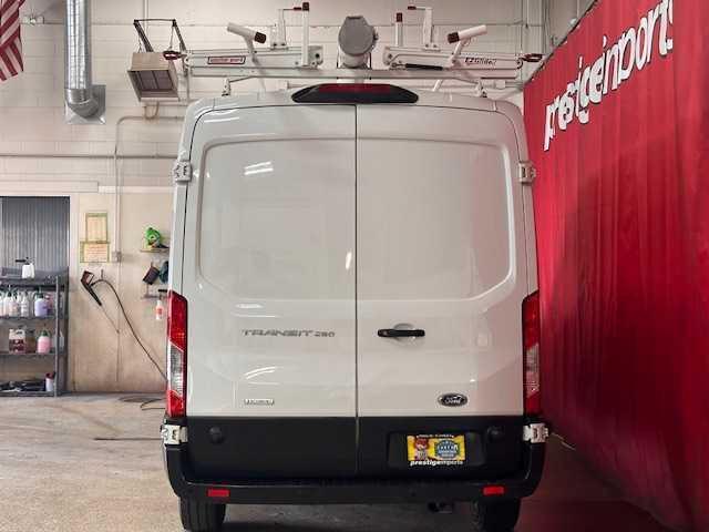 2019 ford transit-250 148 wb medium roof cargo