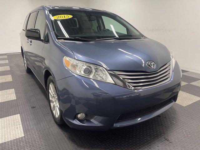 2015 toyota sienna xle
