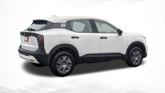 2025 Nissan Kicks