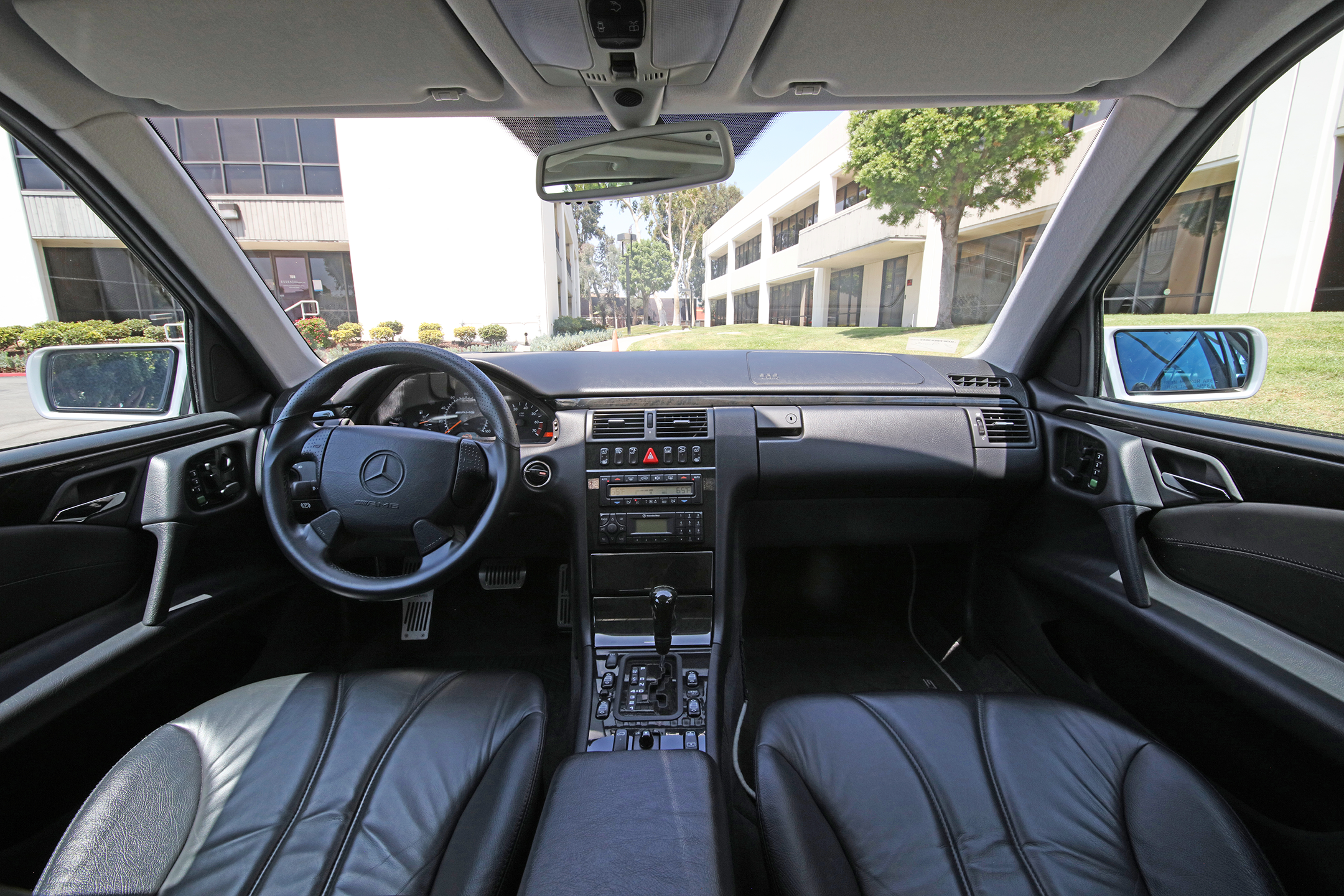 1999 mercedes-benz e55 amg