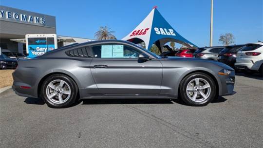 2022 Ford Mustang