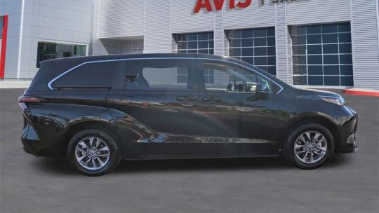2024 Toyota Sienna