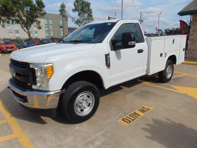 2017 ford f-250 xl