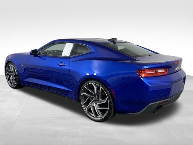 2017 chevrolet camaro 1lt