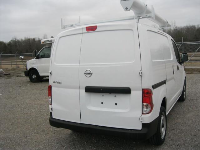 2021 nissan nv200 s