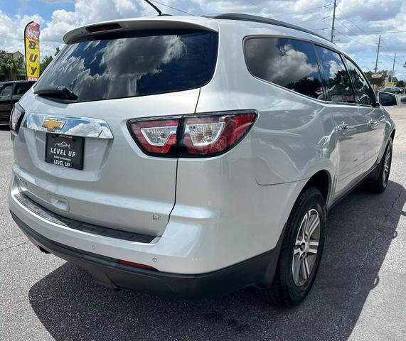 2017 chevrolet traverse 2lt