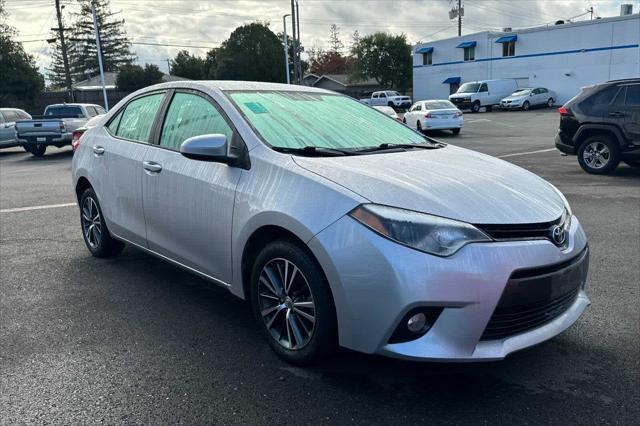 2016 toyota corolla le plus
