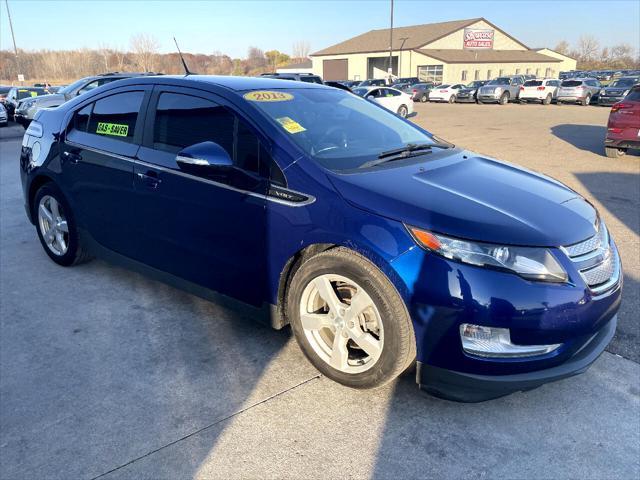 2013 chevrolet volt base