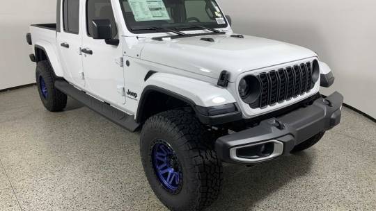 2024 Jeep Gladiator