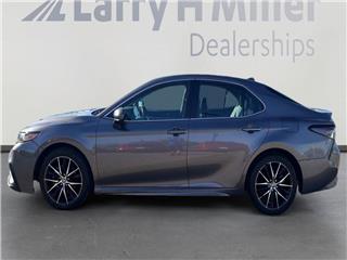 2021 Toyota Camry se