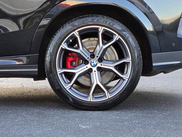 2021 bmw x6 m50i