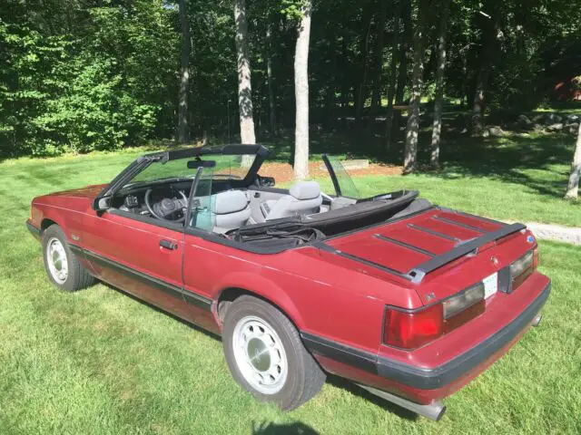 1987 ford mustang 5.0 convertible