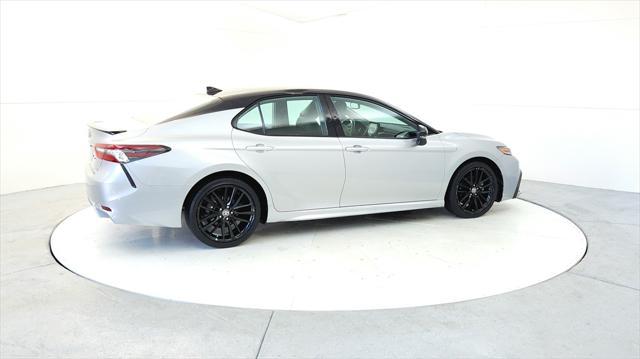 2021 toyota camry xse