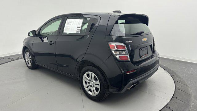 2020 chevrolet sonic fwd hatchback 1fl 5-door
