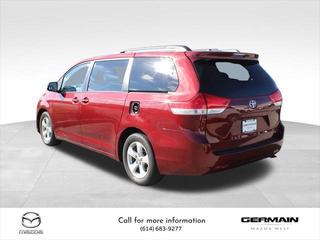 2014 toyota sienna le