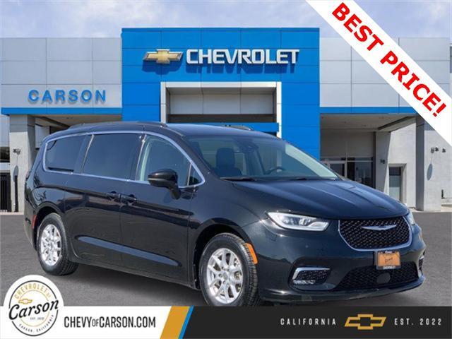 2022 chrysler pacifica touring l