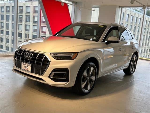 2024 audi q5 40 premium plus