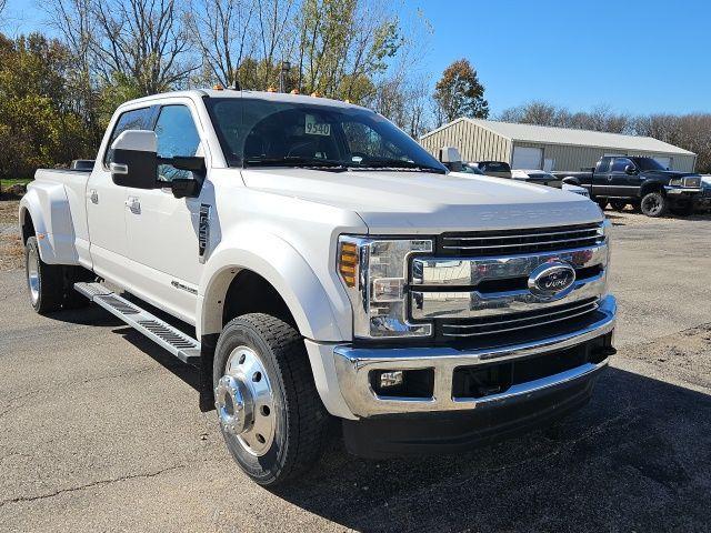 2019 ford f-450 lariat