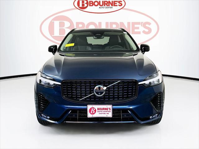 2024 volvo xc60 b5 plus dark theme
