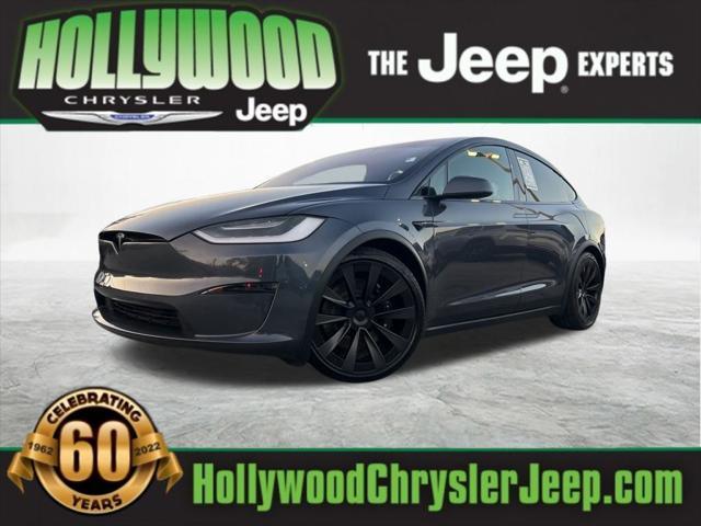 2022 tesla model x base