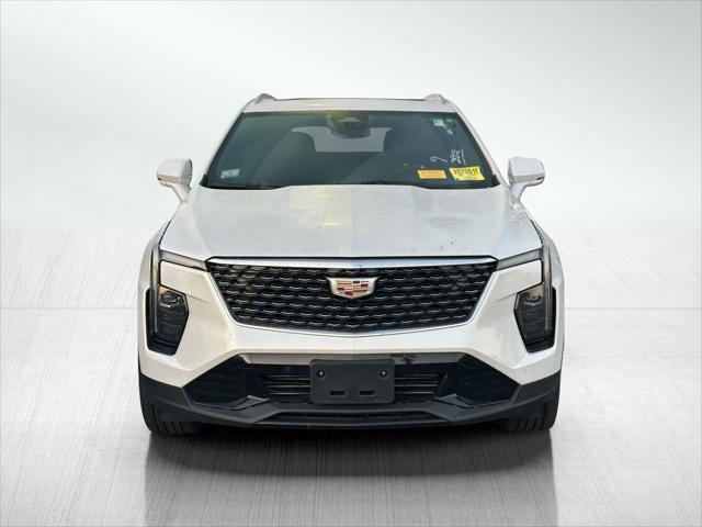 2024 cadillac xt4 premium luxury
