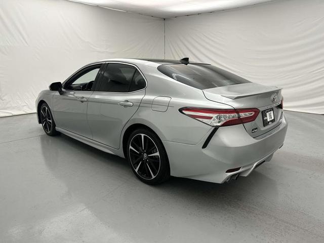 2020 toyota camry xse