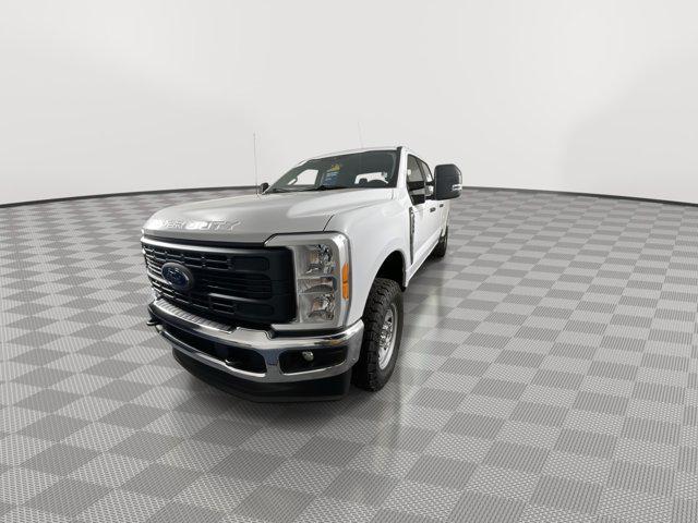 2023 ford f-350 xl