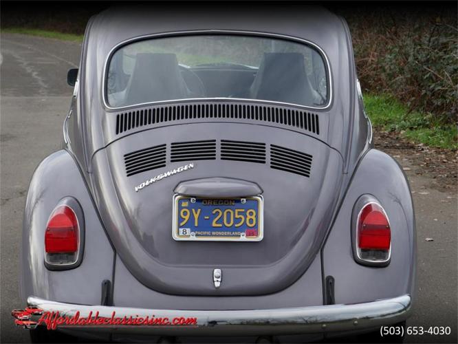 1971 volkswagen beetle in gladstone, oregon