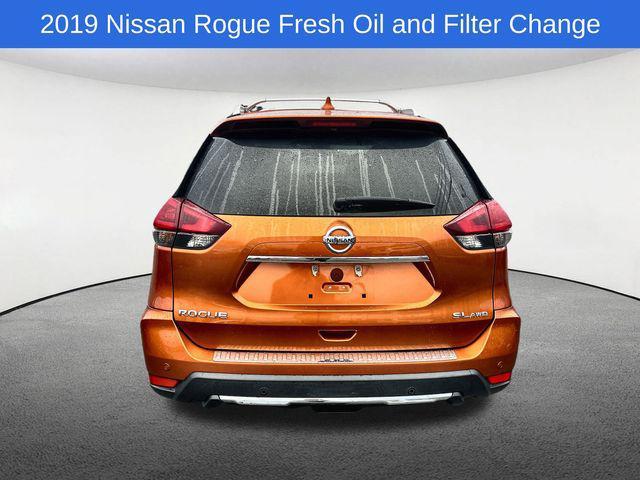 2019 nissan rogue sl