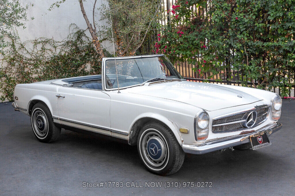 1968 mercedes-benz 200-series
